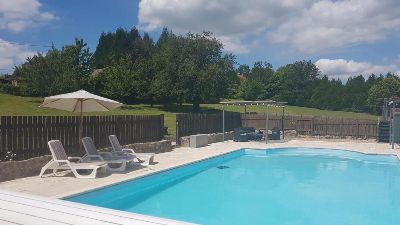 Character 2 Bed Cottage Within Walking Distance Of Bar/Restaurants Piégut-Pluviers Exteriér fotografie