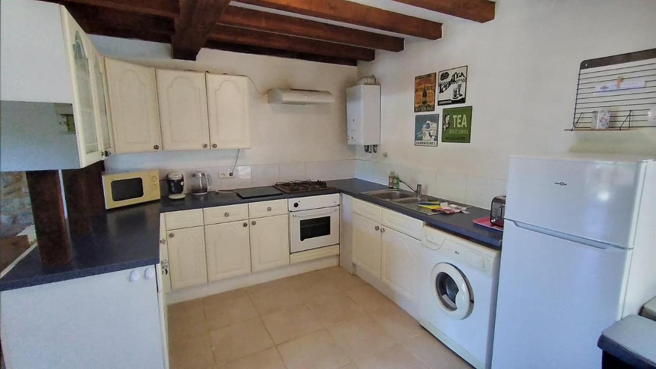 Character 2 Bed Cottage Within Walking Distance Of Bar/Restaurants Piégut-Pluviers Exteriér fotografie